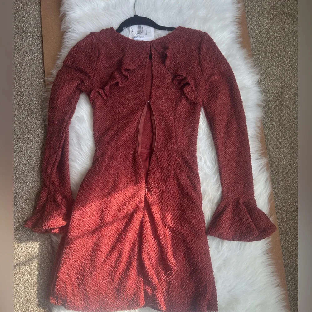 MINERVA FLARED CUFF KNIT WRAP DRESS MAROON - Picture 7 of 11